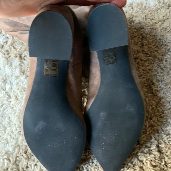 Sold - Picture 7 of 8